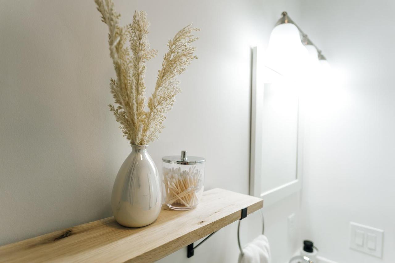 Tranquil Luxury: Modern Comfort! リンチバーグ エクステリア 写真